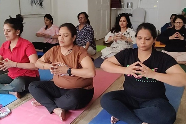 Daily Yoga in Himalaya Yogashala
